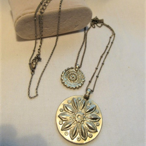 DOUBLE LONG CHAIN LINK NECKLACE WITH CRYSTAL PENDANTS